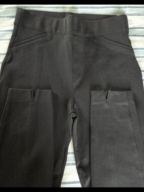 SPANX Black High-Rise Ponte Leggings with Front Panel Seams